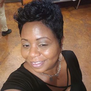 Meet your Posher, Mimi